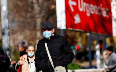Sanidad impone las mascarillas obligatorias desde hoy en todos los centros sanitarios y hospitales